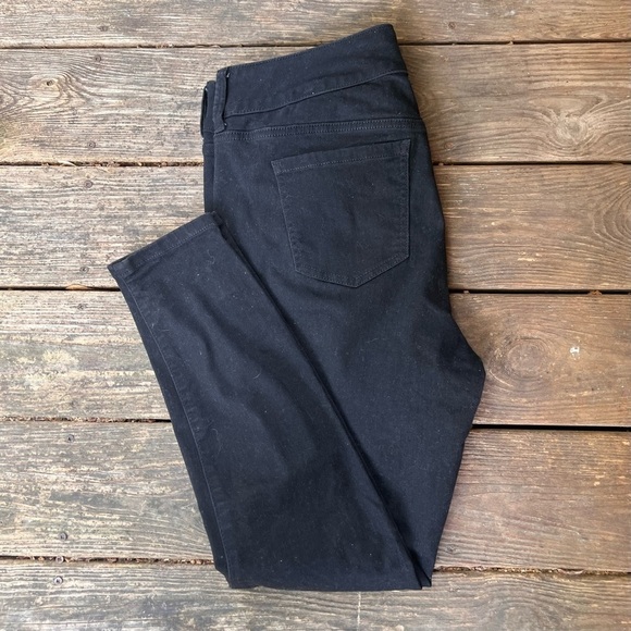 Torrid black jeans - Picture 7 of 11